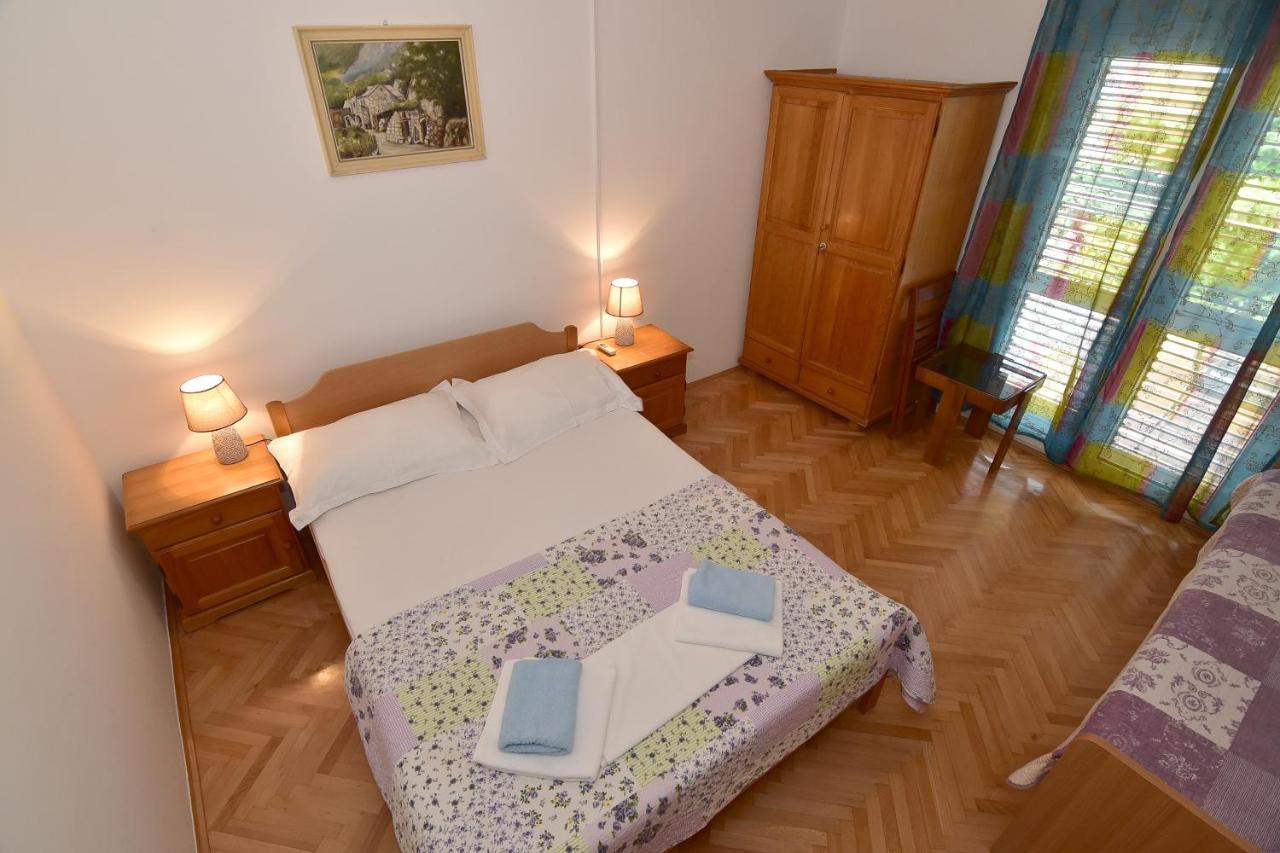 Apartments Dobrinic Makarska Exterior foto