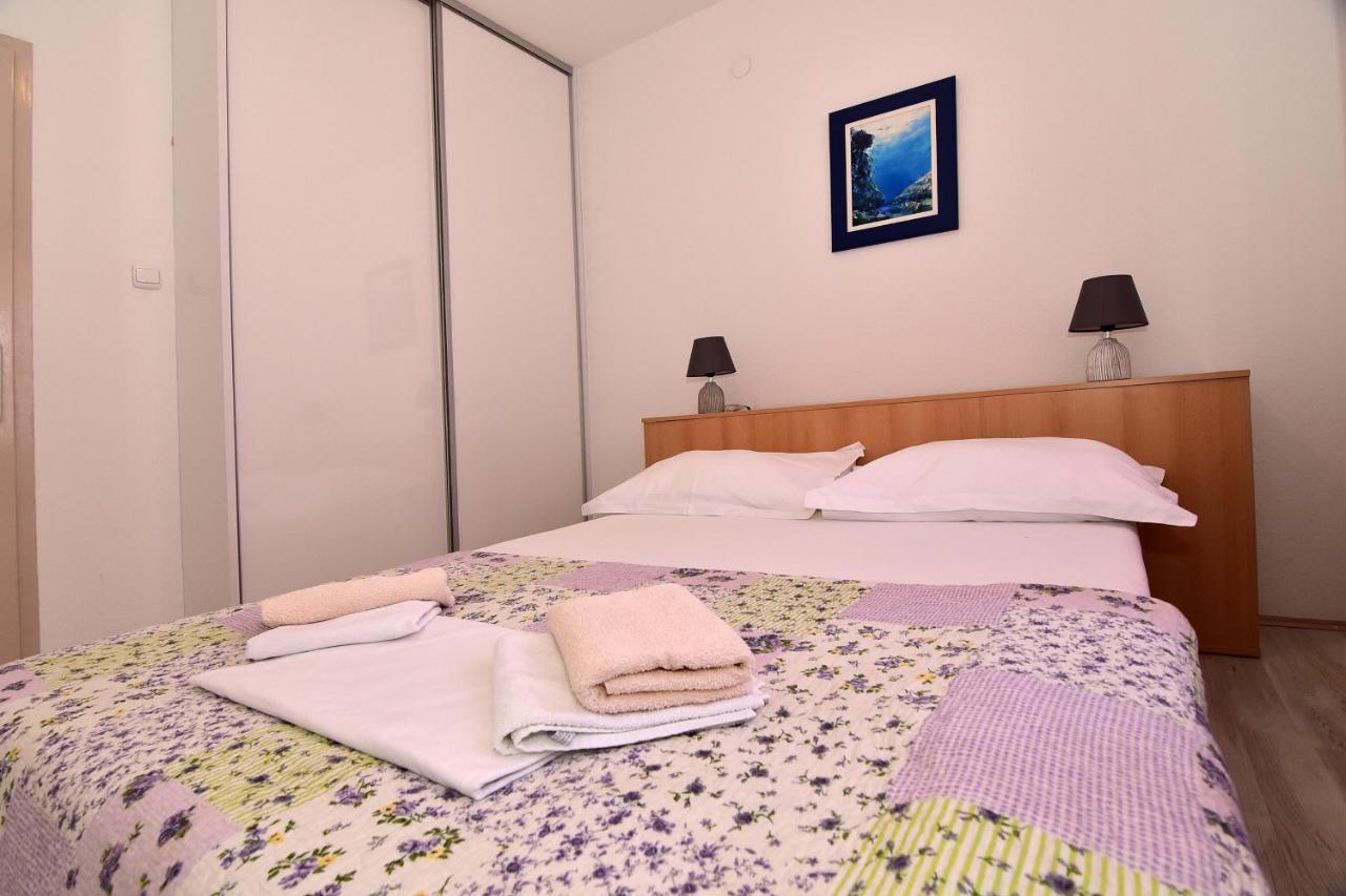 Apartments Dobrinic Makarska Exterior foto