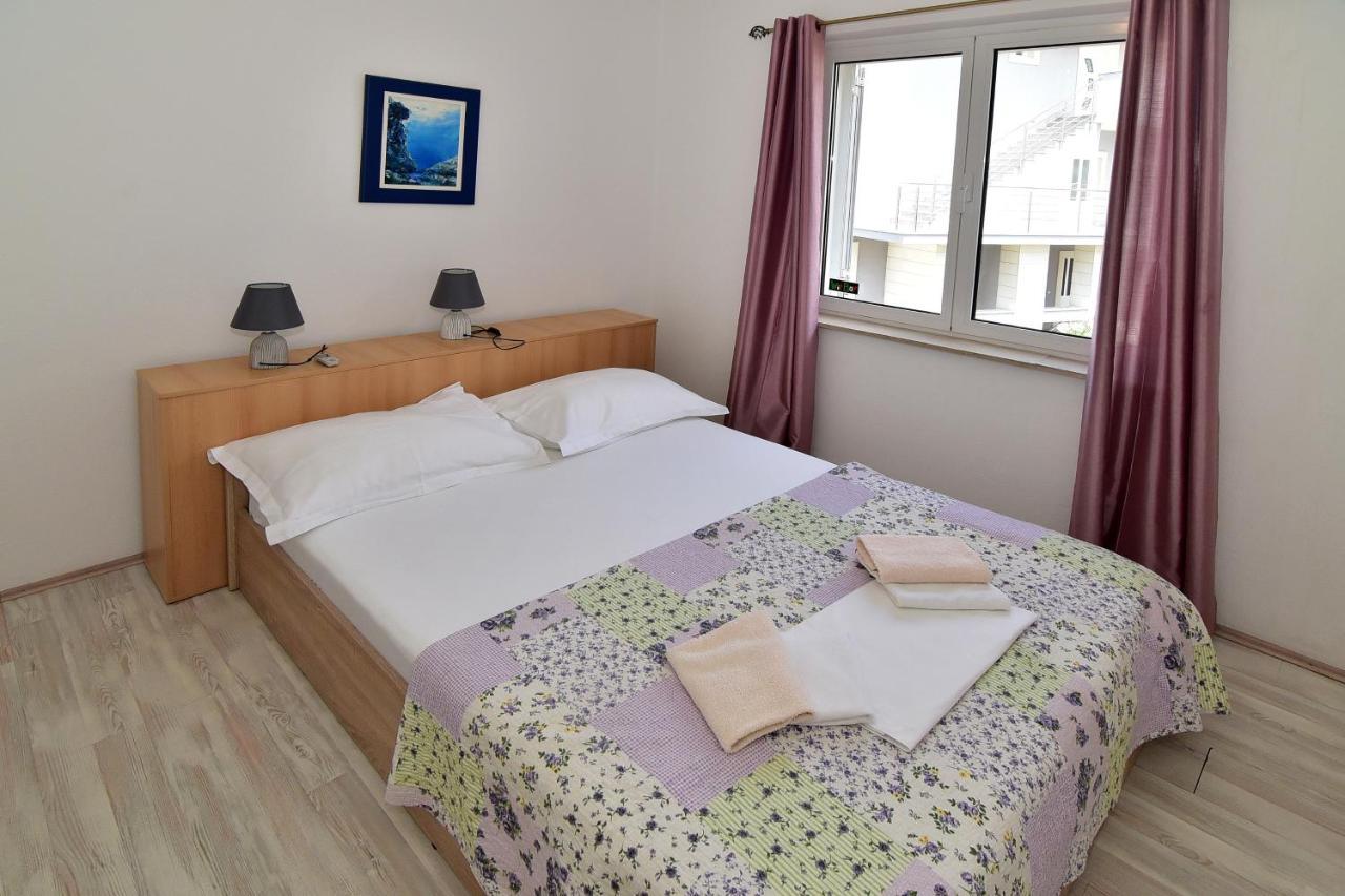 Apartments Dobrinic Makarska Exterior foto