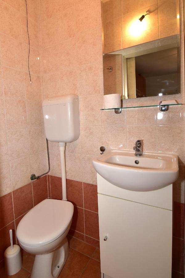 Apartments Dobrinic Makarska Exterior foto