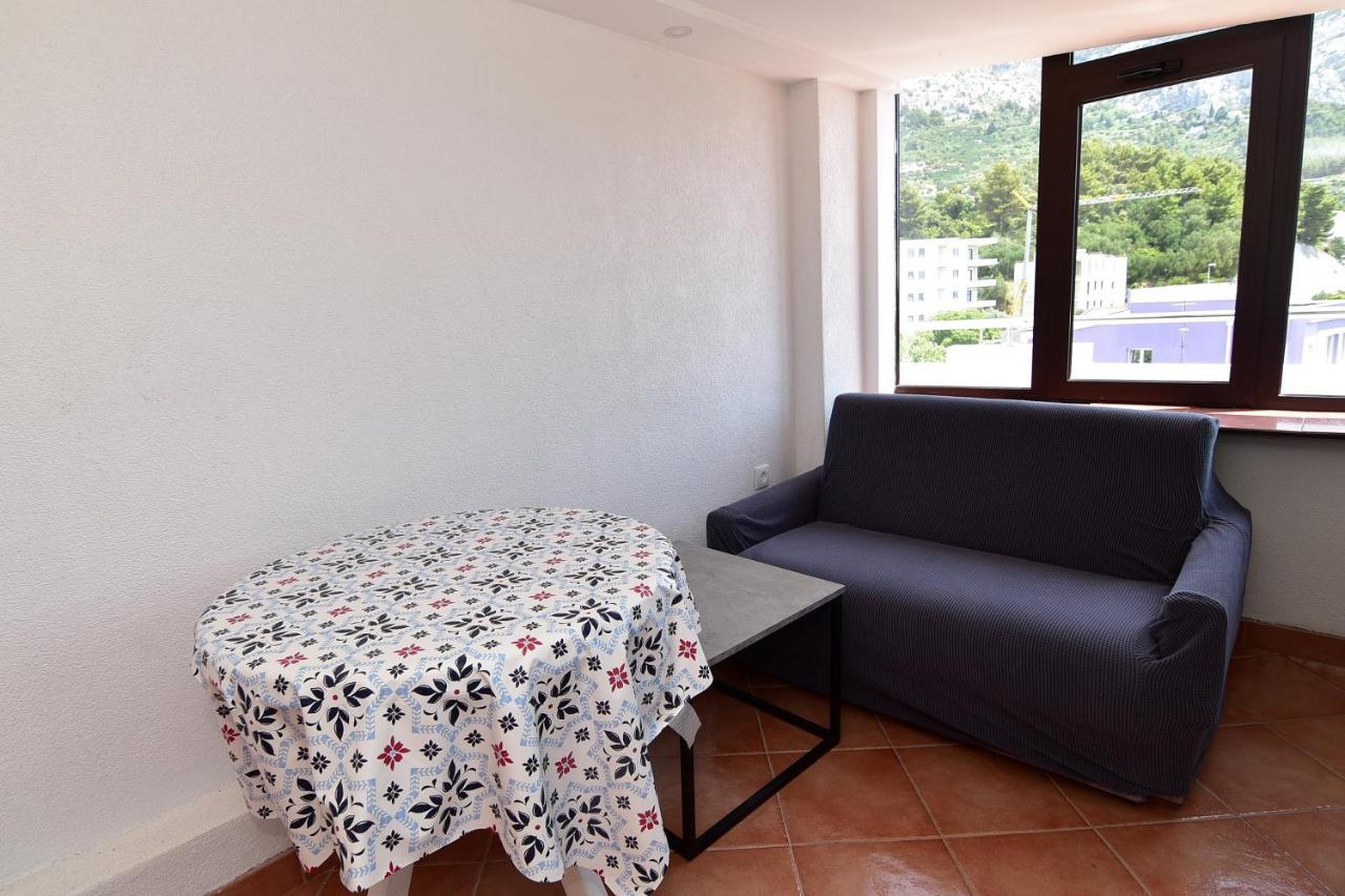 Apartments Dobrinic Makarska Exterior foto
