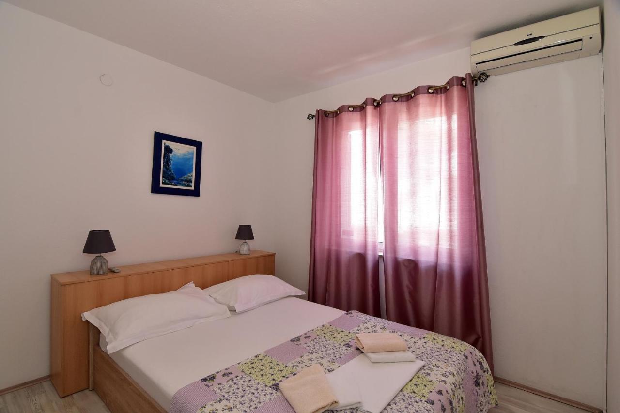Apartments Dobrinic Makarska Exterior foto