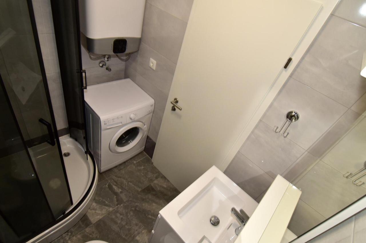 Apartments Dobrinic Makarska Exterior foto