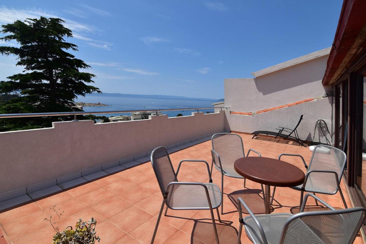 Apartments Dobrinic Makarska Exterior foto